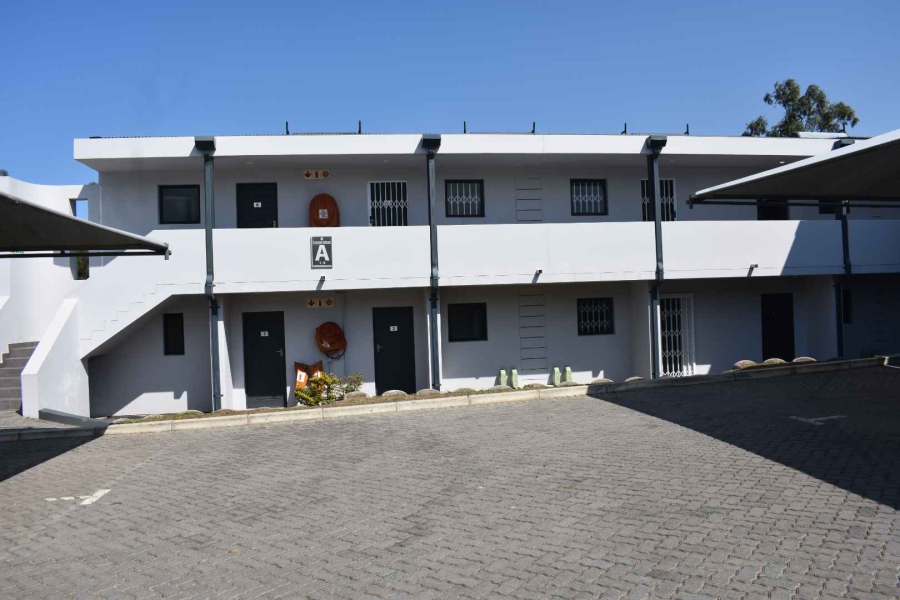 1 Bedroom Property for Sale in Nahoon Valley Park Eastern Cape